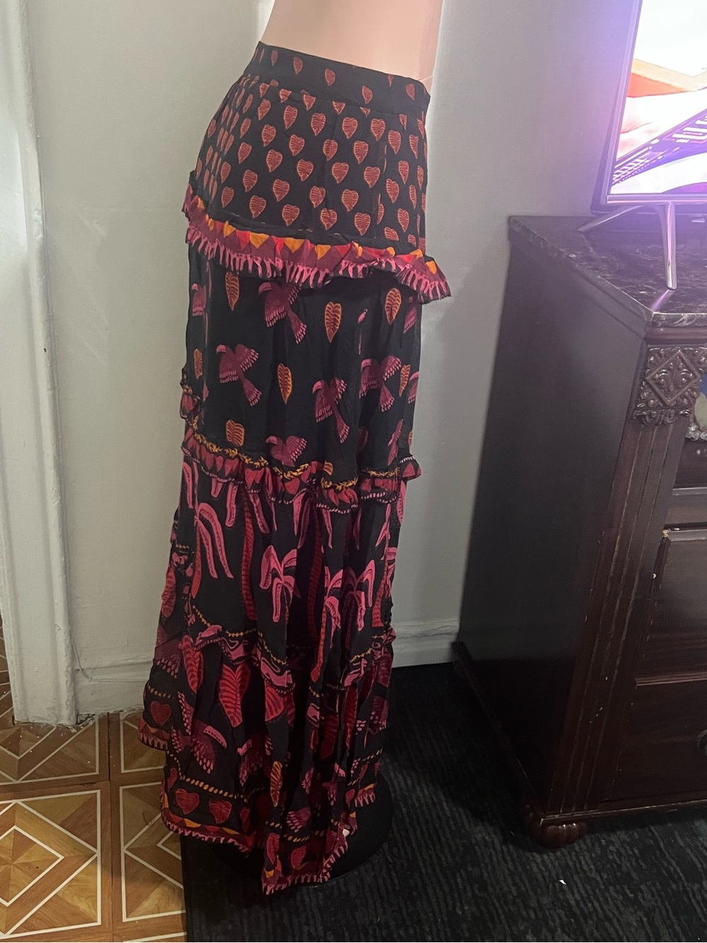 FARM RIO Women's Black & Pink Tiered Maxi Skirt - Picture 7 of 15